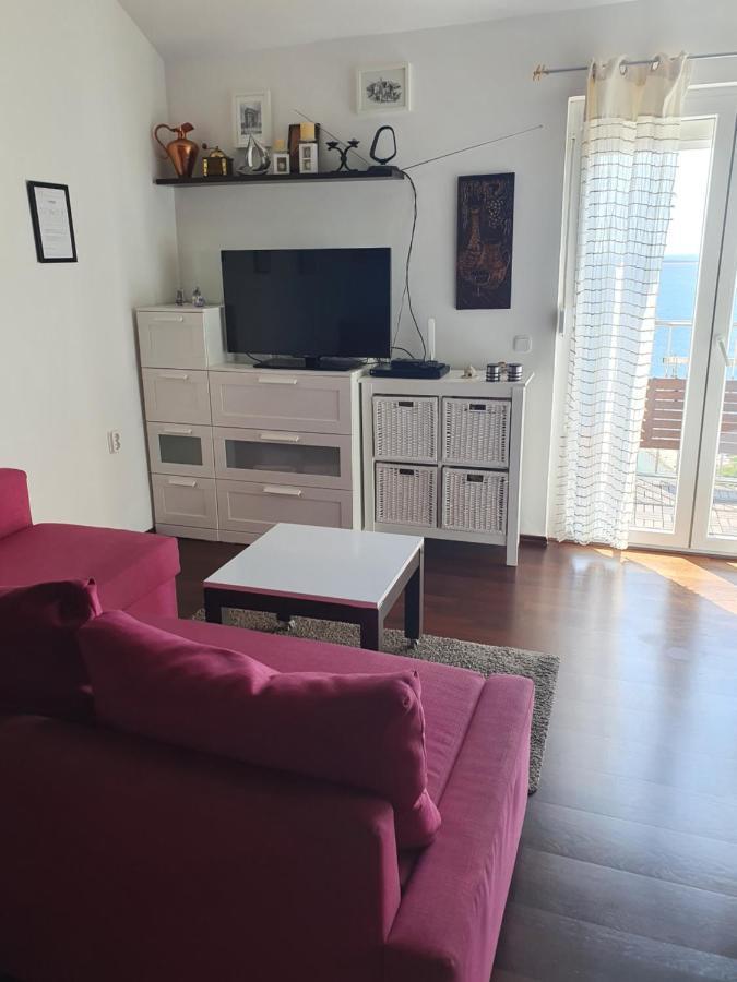 Modern Two Floors Apartment With A Beautiful View มาร์ตินชิซา ภายนอก รูปภาพ